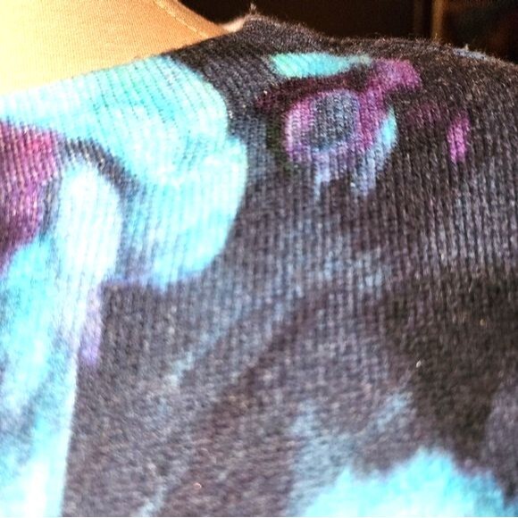 Talbots Petites Pure Cashmere Blue & Black Floral Lightweight Sweater Size MP - Picture 10 of 11